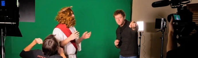 Thomas Haddad en directeur d&#39;acteur et directeur artistique dans une web-série